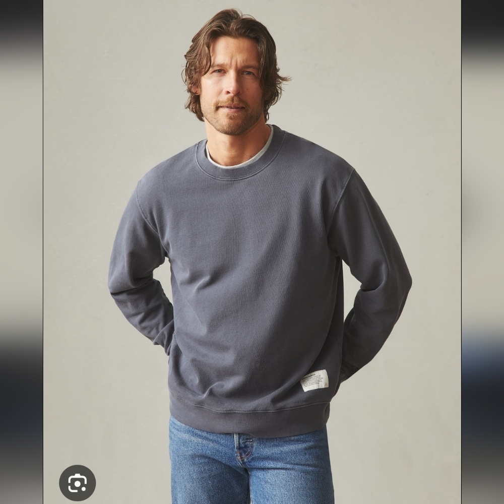 American Giant Vintage Washed Relaxed French Terry Crew